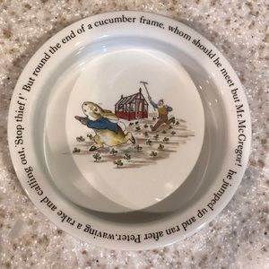 Wedgwood Peter Rabbit Baby Cereal Dish England